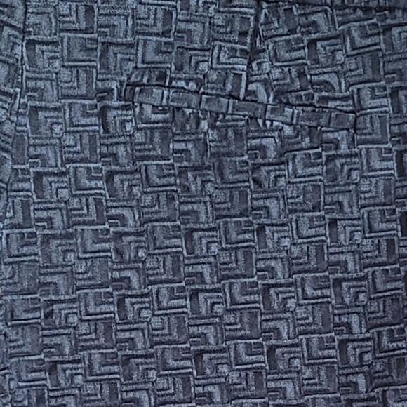 Elie Tahari Straight Cropped Pants GeometricTexture Waffle Weave Size 10 Gray - Picture 6 of 11